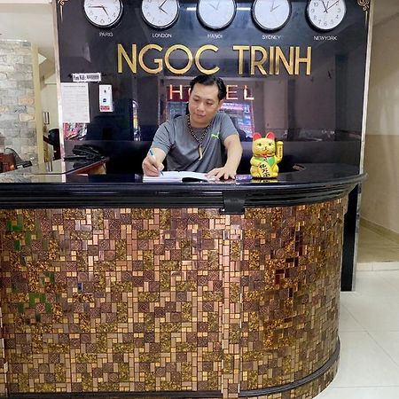 Ngoc Trinh Hotel โฮจิมินห์ซิตี้ ภายนอก รูปภาพ