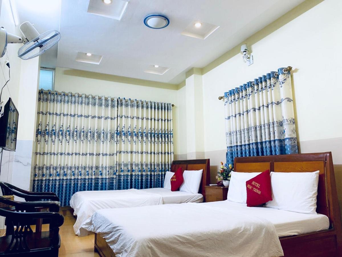 Ngoc Trinh Hotel โฮจิมินห์ซิตี้ ภายนอก รูปภาพ